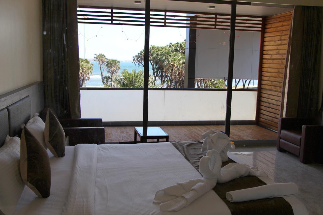 Krishna Beach Resorts - 디우 외부 사진